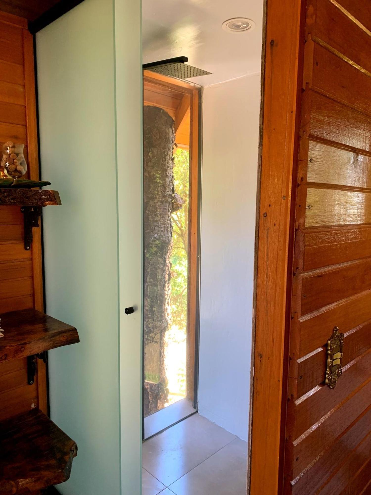 Casa Na Arvore Com Hidro, Piscina, Trilha, Cavalo เบงโต กองซัลเวส ภายนอก รูปภาพ
