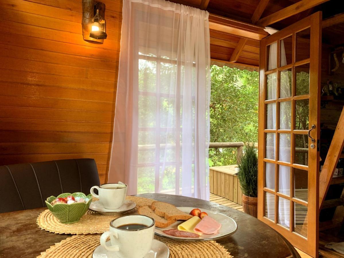 Casa Na Arvore Com Hidro, Piscina, Trilha, Cavalo เบงโต กองซัลเวส ภายนอก รูปภาพ